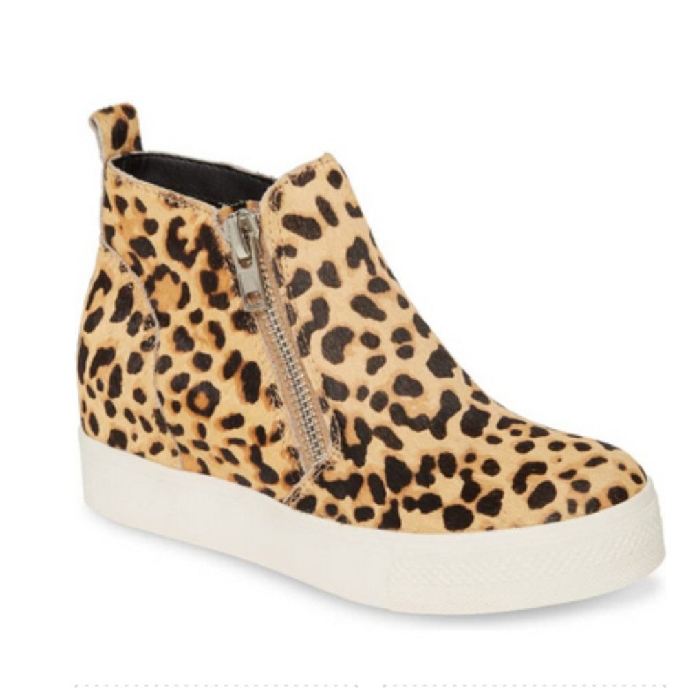 STEVE MADDEN Leopard Printed Hi Tops Sneakers